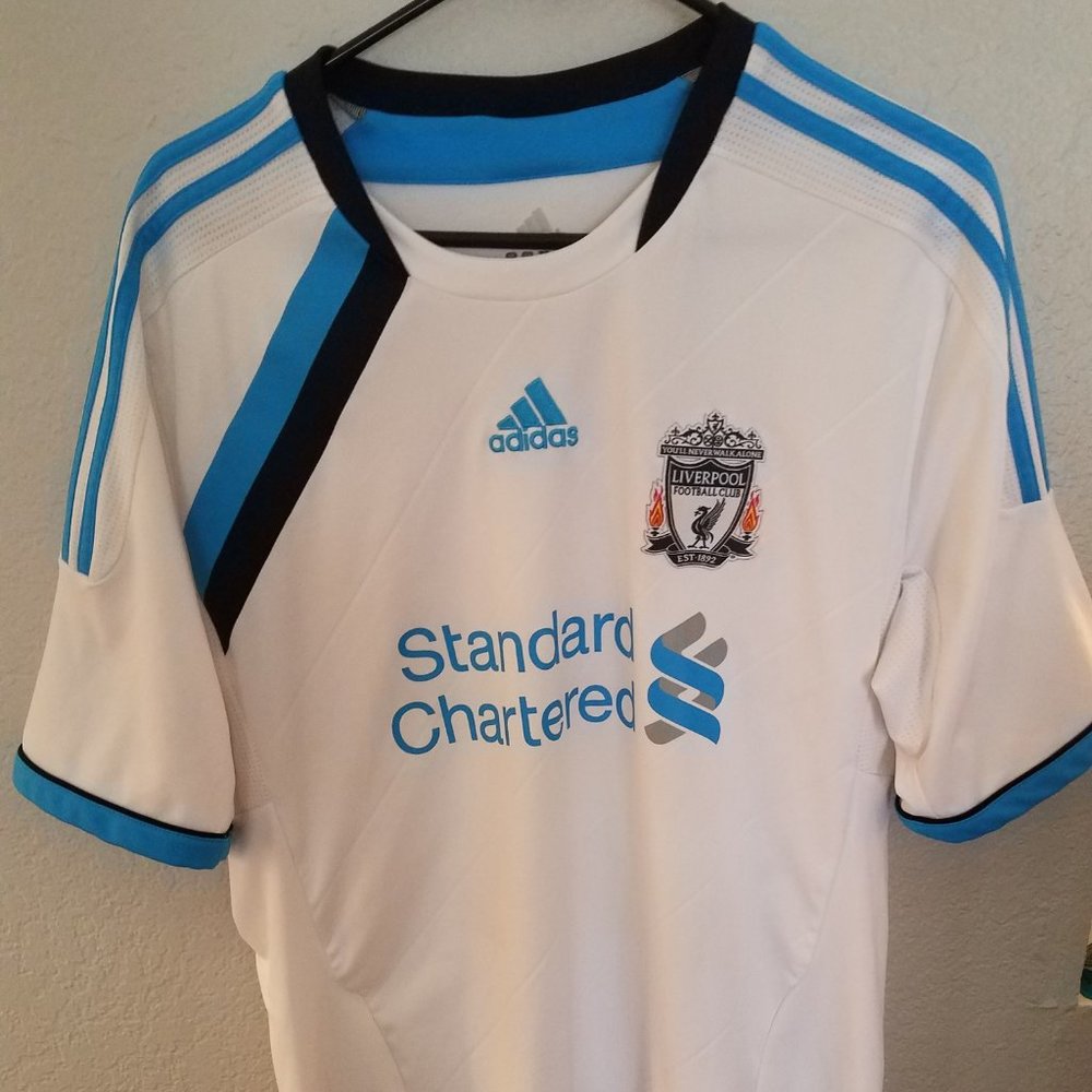 Adidas Liverpool Soccer Jersey Size Large